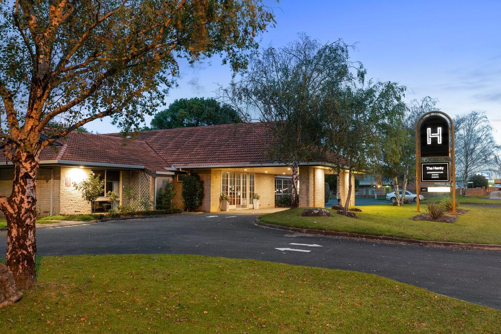 The Henty Motell Mount Gambier Exteriör bild